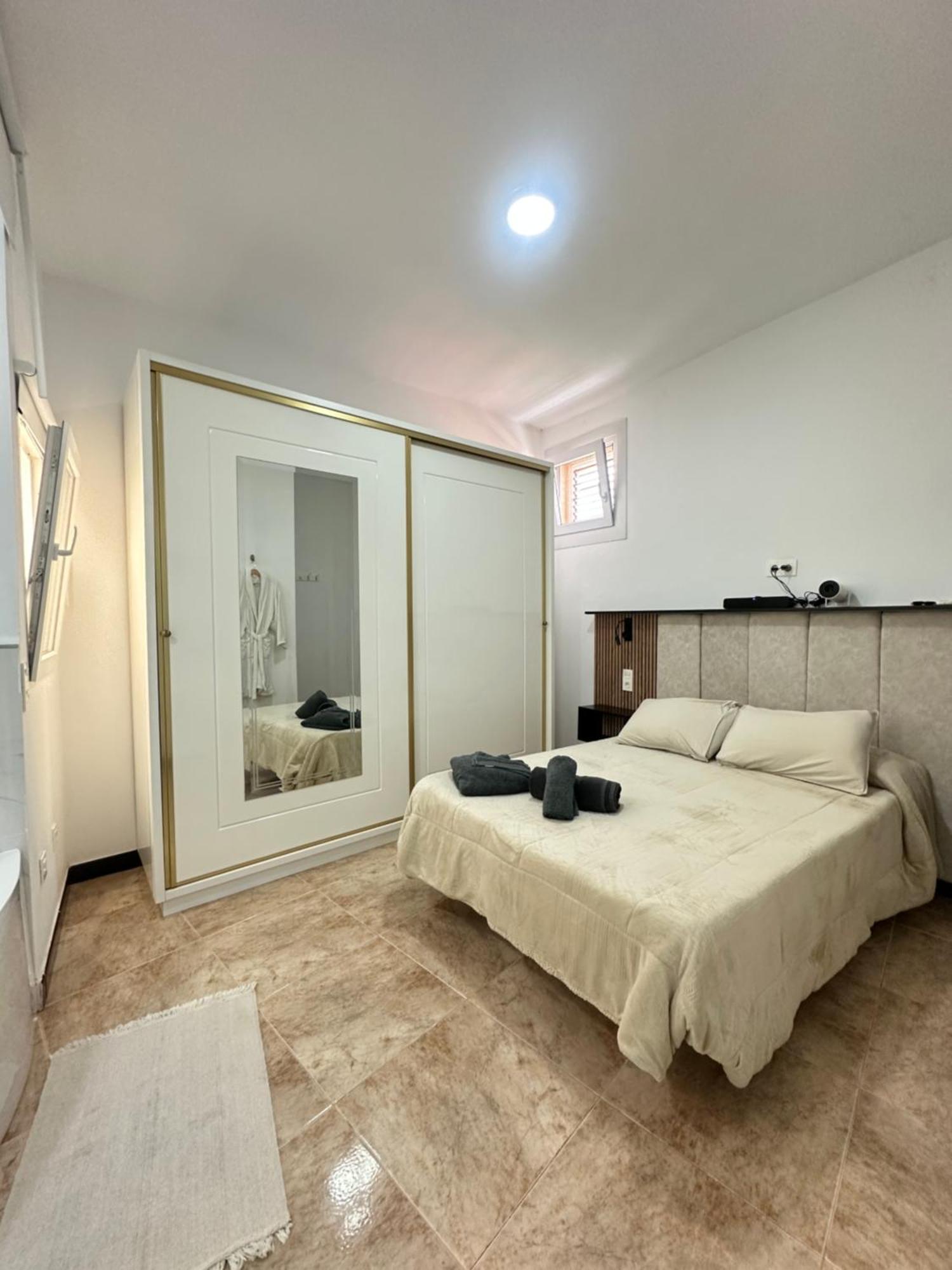 Flat With Jacuzzi In Appartement